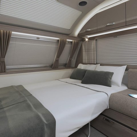 Challenger Grande 650L Front Lounge Bed Made Up
