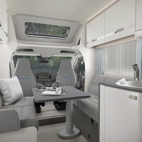 Voyager 594 Front Lounge